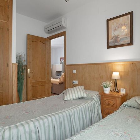 Apartamento Rocio - Solo Familias Conil de la Frontera Kültér fotó